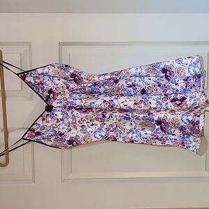 Val Mode Lingerie, teddy style short chemise. Blue/purple floral print. XS-S